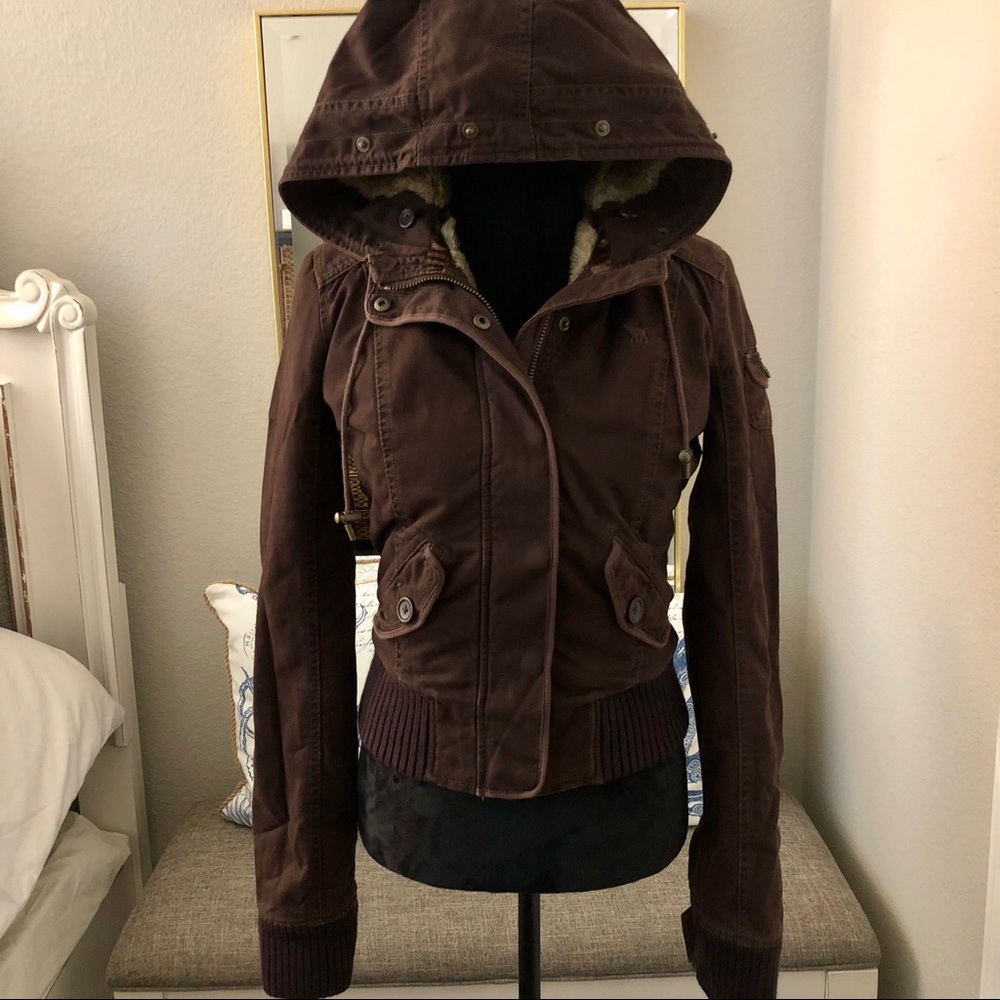 ❌SOLD❌Abercrombie & Fitch fur lined jacket